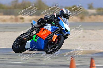 media/Mar-13-2022-SoCal Trackdays (Sun) [[112cf61d7e]]/Turn 2 (130pm)/